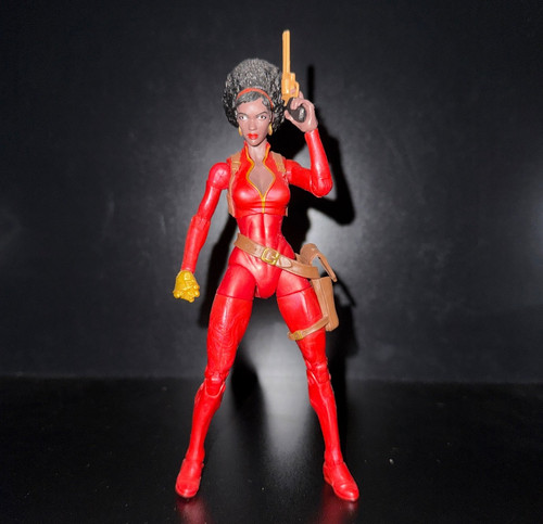 Marvel legends misty knight - marvel,