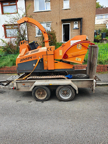 Wood chipper hire